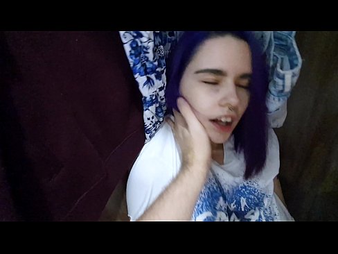 ❤️ Gjeta motrën time në dollap dhe e ndihmova të përfundonte Video seksi në sq.hqpornvideos.ru